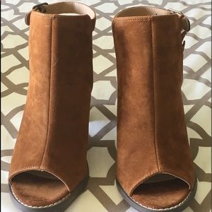 Women Sociology heeled boots